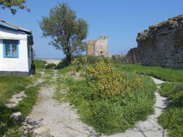 In old city Feodosia-2