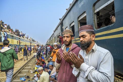 Devotees at Bishwa Ijtema 9259