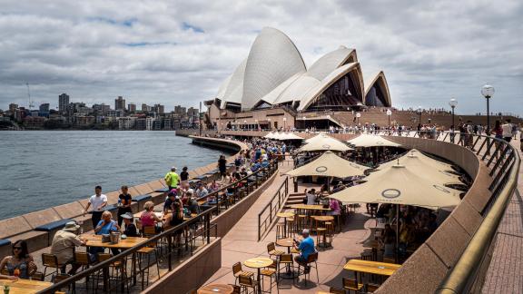 Sydney Harbours Sunny Serenity