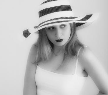 Striped hat67