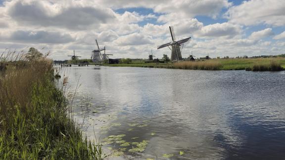 WORKING DANISH WINDMILLS