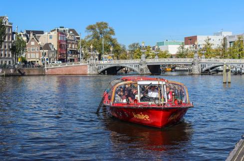 Tourist Boat in Amstel 8238