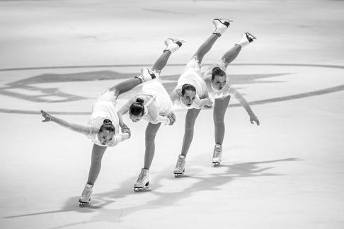 Synchronized skating 16