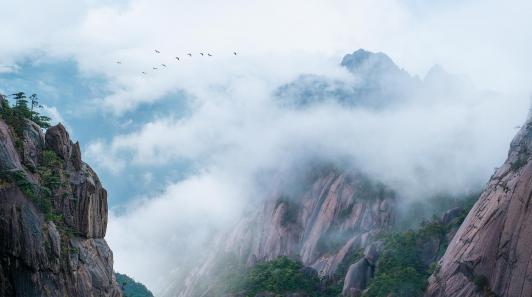 Fly over the Huangshan Fog Sea