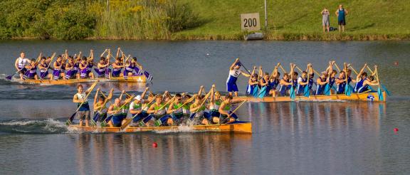 15 men boat race 25