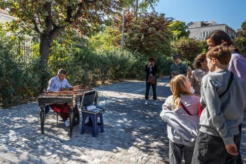 STREET MUSICIAN IN ATHENS