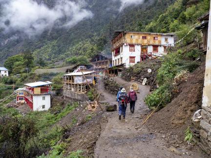 Entering Lebkam