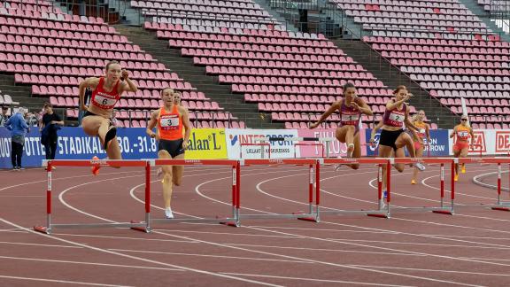 MGP24 W400 Hurdles