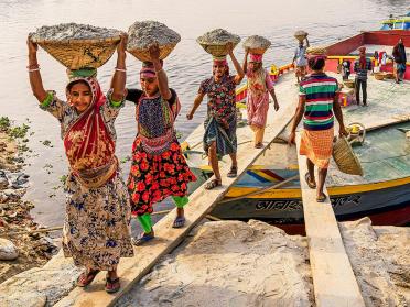 Dock coolie at Bangladesh 2