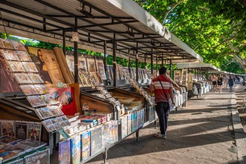 BAZAAR IN ROME