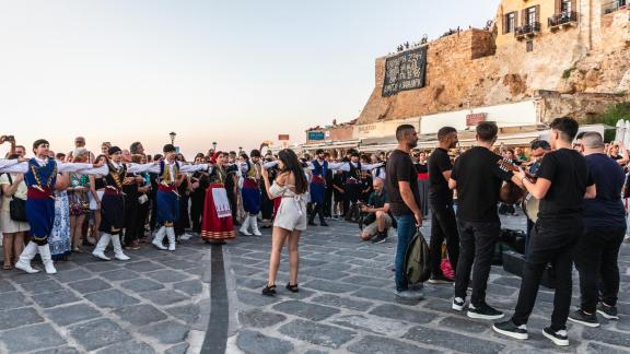 STRADA IN CHANIA JULY 24