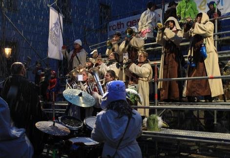 Band in Blizzard