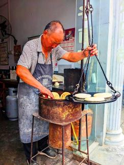 Du Chuan Traditional Shaobing