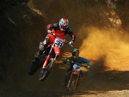 Motocross Duel 3