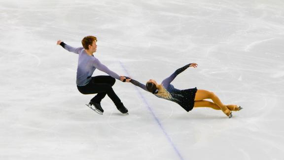 Pair Skating 09