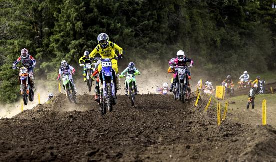 Motocross Yellow Leading 6