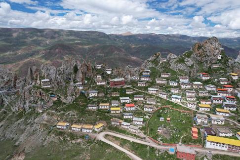 Colorful settlement 1 Colorful settlement 1