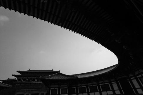 The ancient city shines brightly19