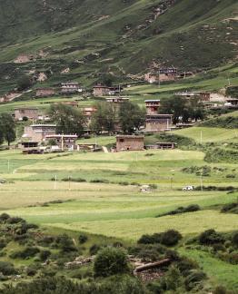 Mountain Dwelling Scene 12