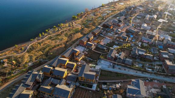 Small village by the water 31