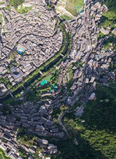 Overlooking Shanshui Town 12