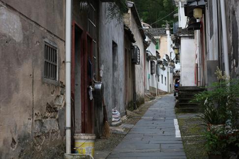 The charming small town 16