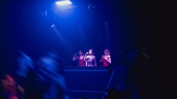 bar DJ 6