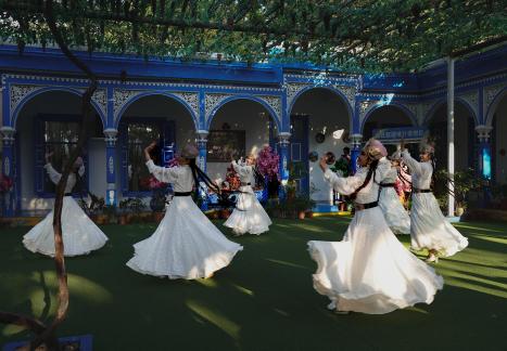 Joyful Xinjiang Dance