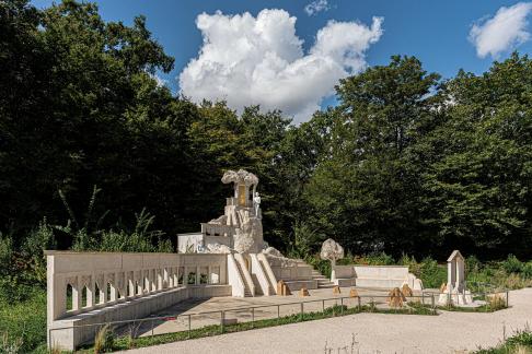 Monument autoroutier