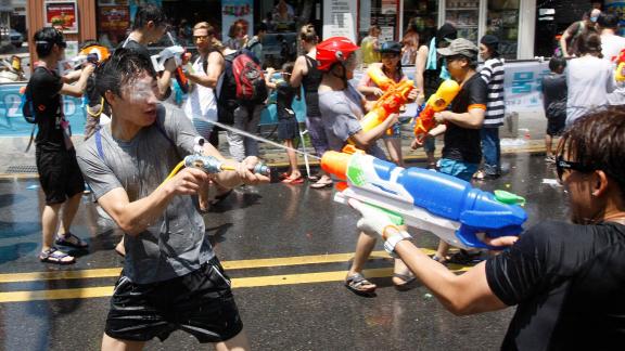 Water Gun10