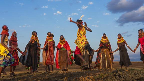 Turkana Women Dancing 02