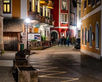 Hallstatt at night