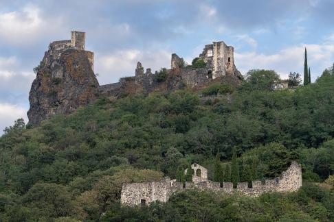 Fortifications a Rochemaure