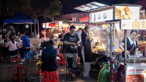 Weekend late night snack stalls 1