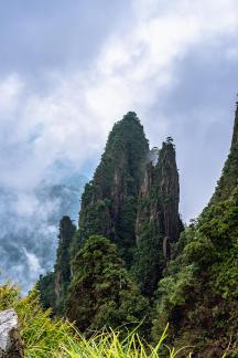 Wuzhi Mountain 1