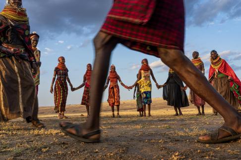 Turkana Circle Dance 01