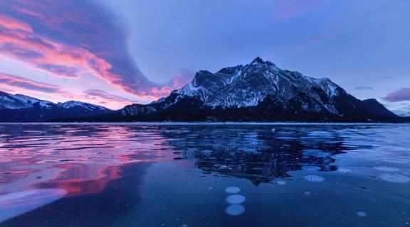 Abraham Lake Sunrise