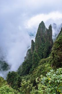 Yunwu Mountain Range 2