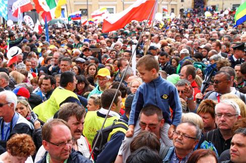 Demonstration in the square12