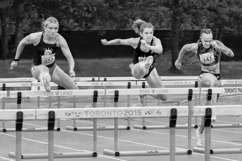 Women Hurdle Race 55