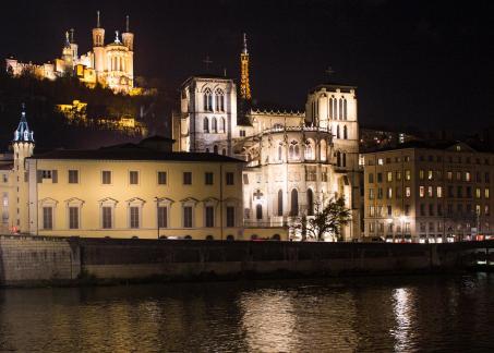 Vieux Lyon at night