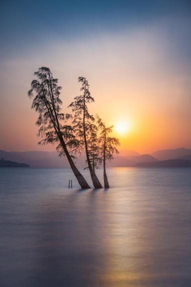 Sunrise Over Erhai Lake